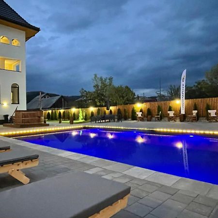 Pensiunea Maramures Guesthouse วิโชเดโจส ภายนอก รูปภาพ