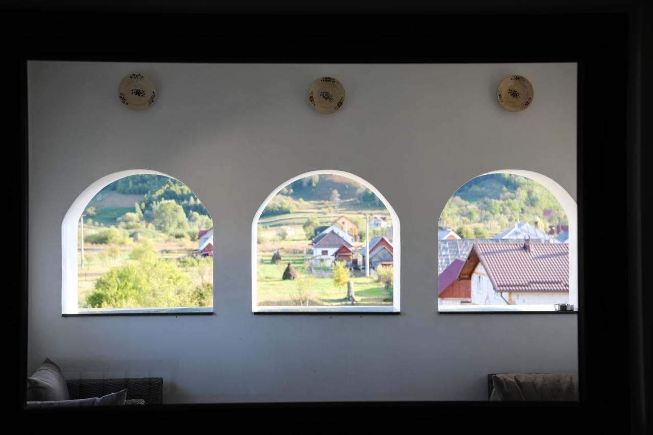Pensiunea Maramures Guesthouse วิโชเดโจส ภายนอก รูปภาพ