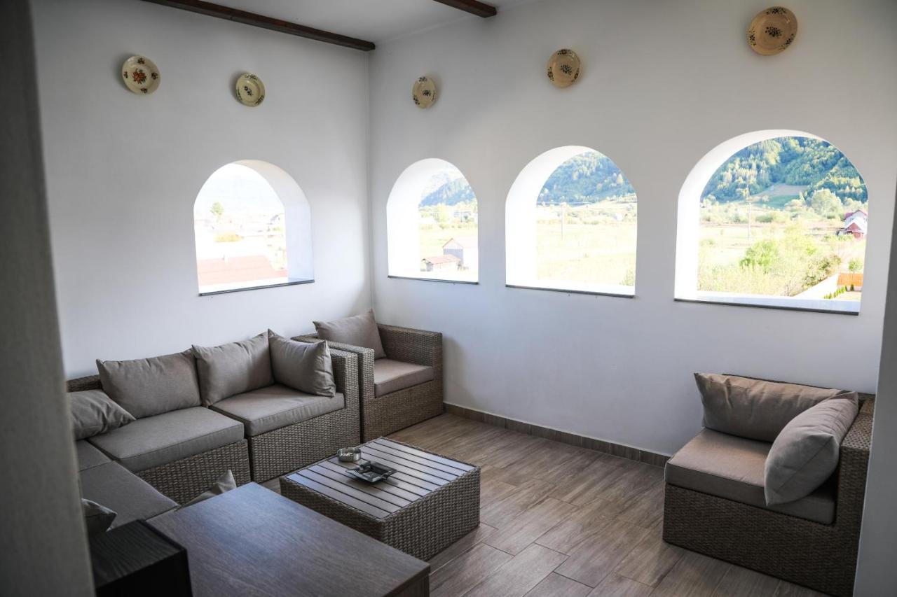 Pensiunea Maramures Guesthouse วิโชเดโจส ภายนอก รูปภาพ
