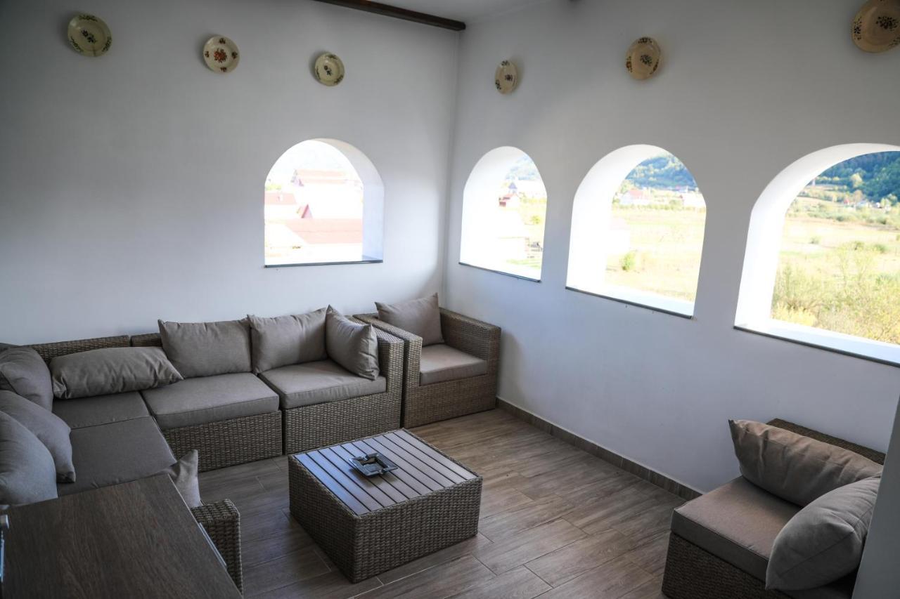 Pensiunea Maramures Guesthouse วิโชเดโจส ภายนอก รูปภาพ