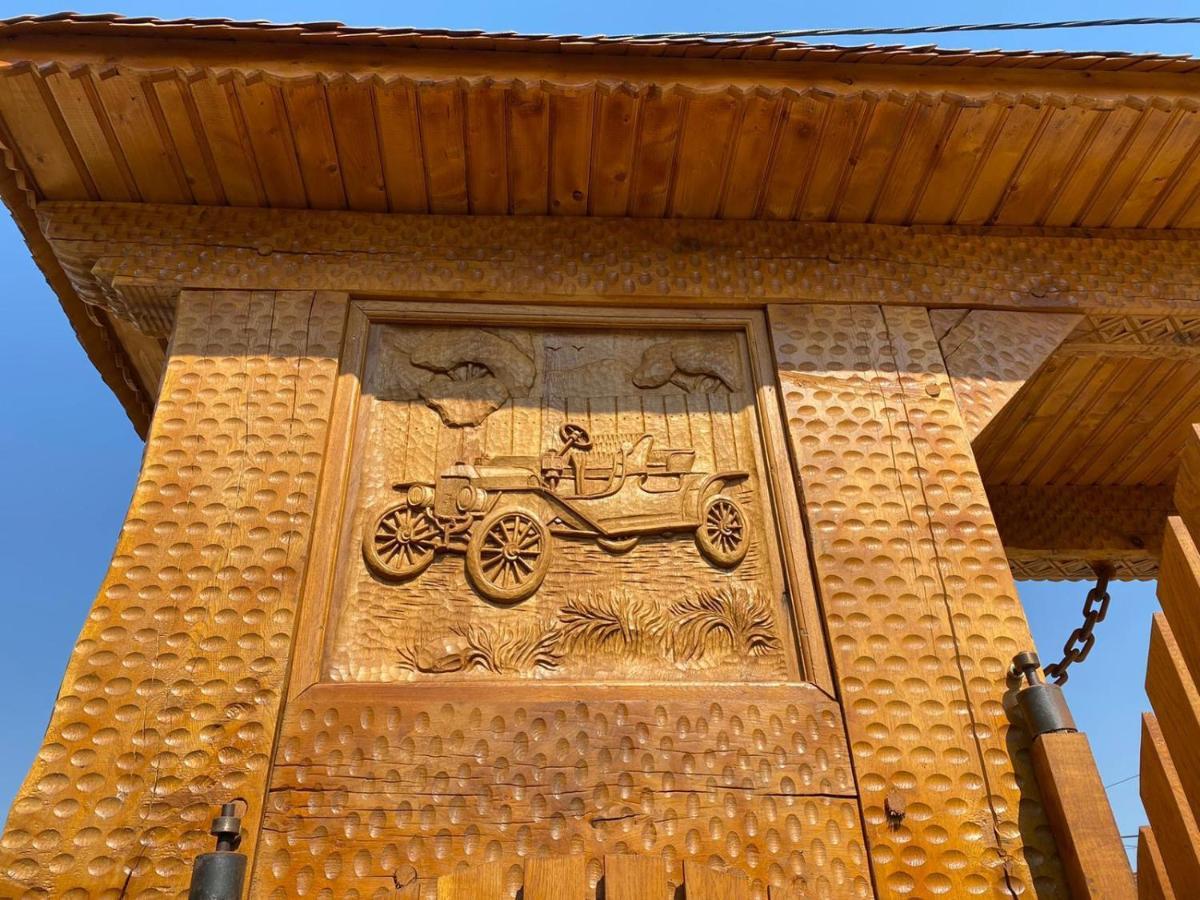 Pensiunea Maramures Guesthouse วิโชเดโจส ภายนอก รูปภาพ