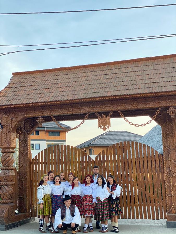 Pensiunea Maramures Guesthouse วิโชเดโจส ภายนอก รูปภาพ