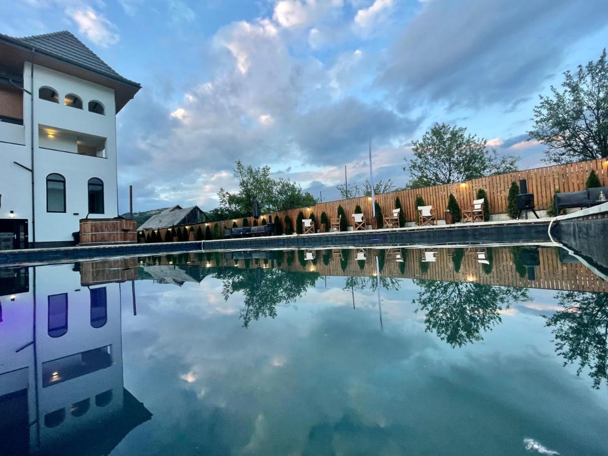 Pensiunea Maramures Guesthouse วิโชเดโจส ภายนอก รูปภาพ