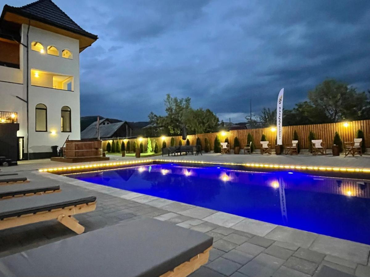 Pensiunea Maramures Guesthouse วิโชเดโจส ภายนอก รูปภาพ